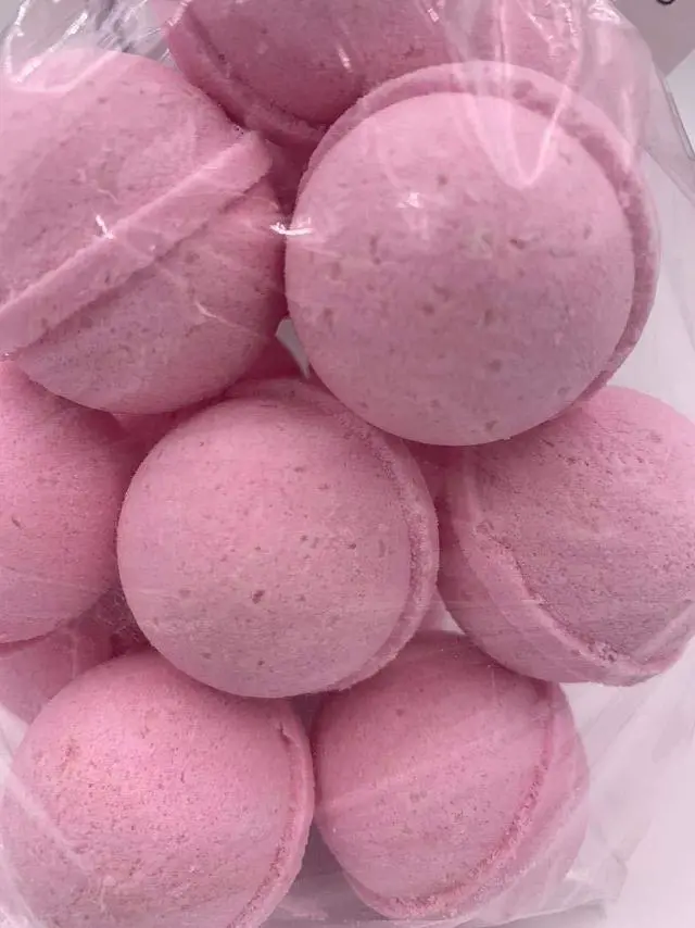 Alt view image 3 of 4 - Spa Pure Dragon Blood Fizzies: USA Made Bath Bombs with Shea Butter, Ultra Moisturizing, Great for Dry Skin (14 Count) Pack of 1