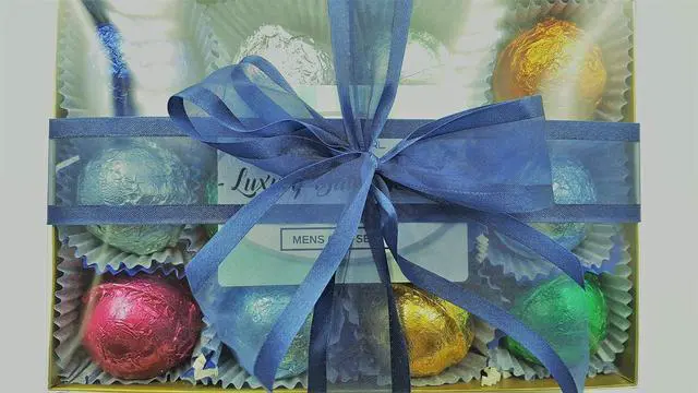 Alt view image 2 of 4 - Spa Pure Bath Bombs for Men: Natural, Organic, Large Bathbombs, 12 Scents for Men, AvoBath Spa, Awapuhi Seaberry, Blackberry Musk, Cedar and Spice, Elegant Bath bomb Gift Set (2.5 oz each)