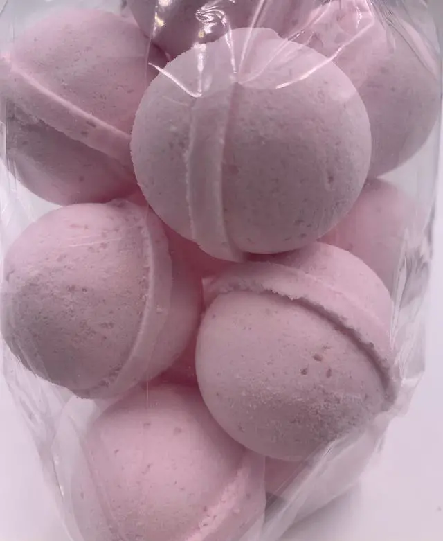 Alt view image 2 of 3 - Spa Pure One Thousand Kisses - Bath Bomb Fizzies Made in USA with Shea Butter, Ultra Moisturizing and Best for All Skin Types, (14 Count) Pack of 1