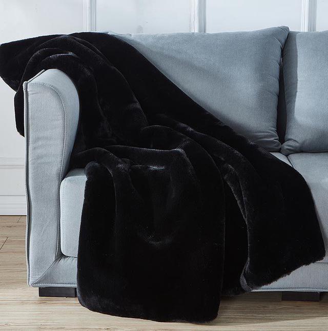 Black Soft Plush Luxury Long Haired Faux Fur Throw Blanket