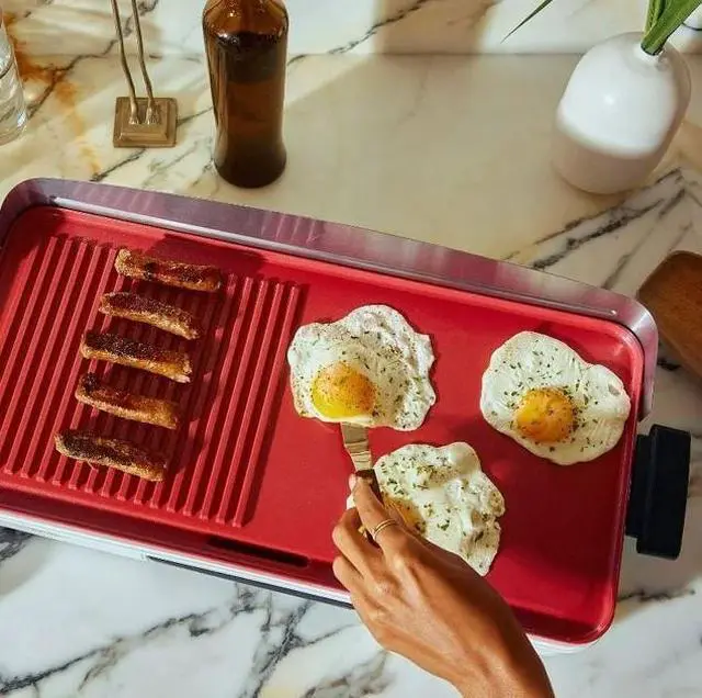 Alt view image 2 of 3 - Crux CRUXGG 1750-Watt Heating System 500°F Extra Large Ceramic Nonstick Searing Grill & Griddle, Subcategory: Waffles/Griddles/Pizzelles, Color: Red & White - Grill Size 20" X 10"