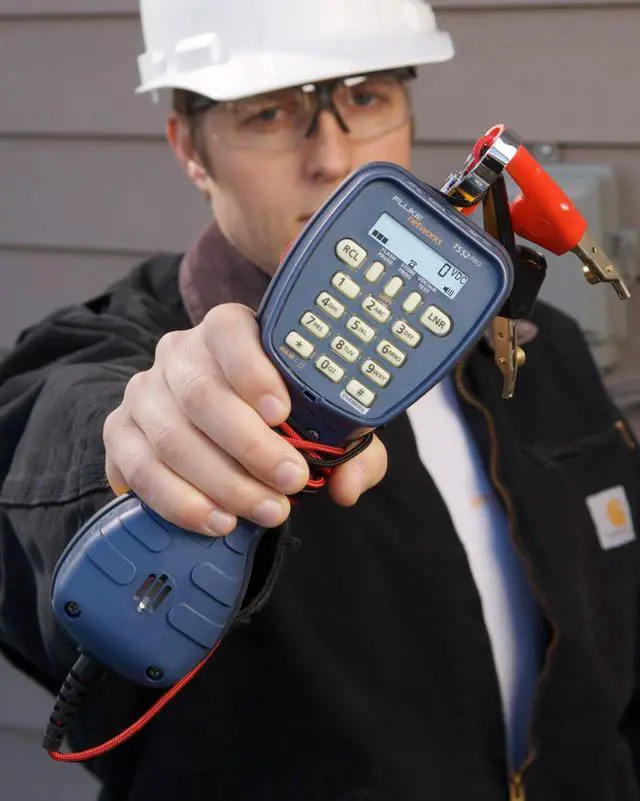 Alt view image 4 of 6 - Fluke Networks 52801001 TS52 PRO Telephone Test Set with Piercing Pin Clips