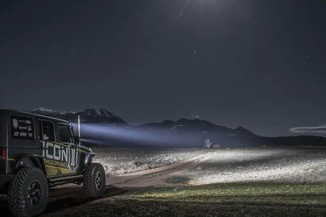 Alt view image 6 of 7 - 91315 Combination Light Bar