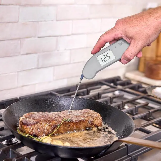 Alt view image 4 of 5 - Recommended Instant-Read Thermometer - Cayenne Pepper Red
