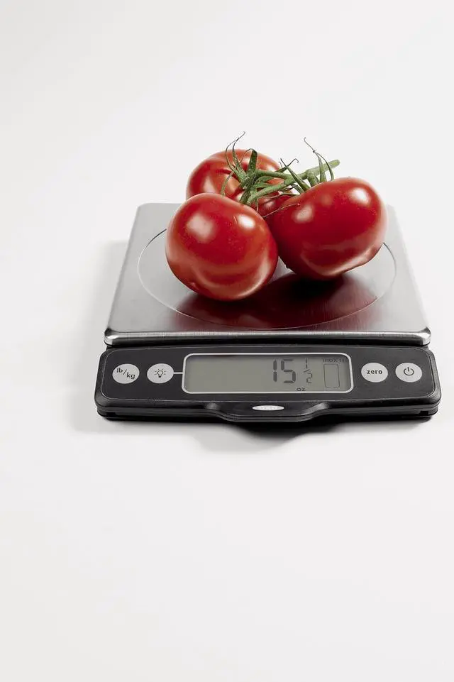 Alt view image 2 of 7 - Good Grips 11 Pound Food Scale with Pull-Out Display, Stainless Steel