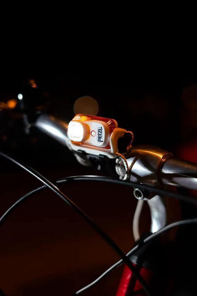 Alt view image 5 of 7 - Bindi Headlamp - Ultra-Compact Rechargeable 200 Lumen Headlamp Designed for Everyday Athletic Activities - Emerald