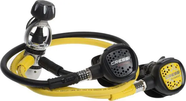 Alt view image 4 of 6 - AC2 / Compact & Octopus XS - Kit Scuba Diving Regulator