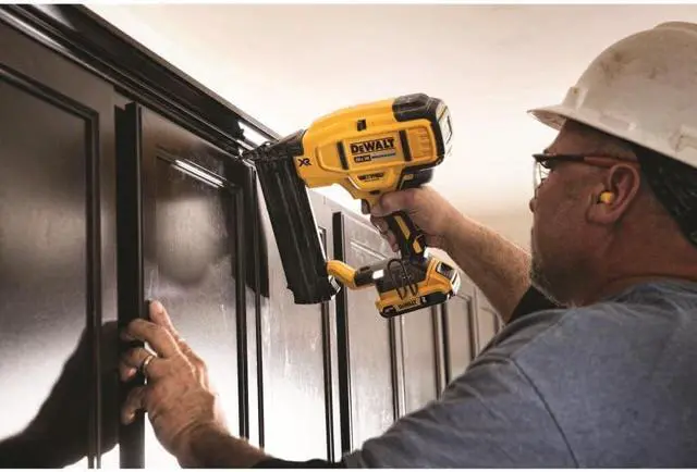Alt view image 3 of 7 - DCN680B 20V MAX* XR® 18 GA Cordless Brad Nailer (Tool Only)