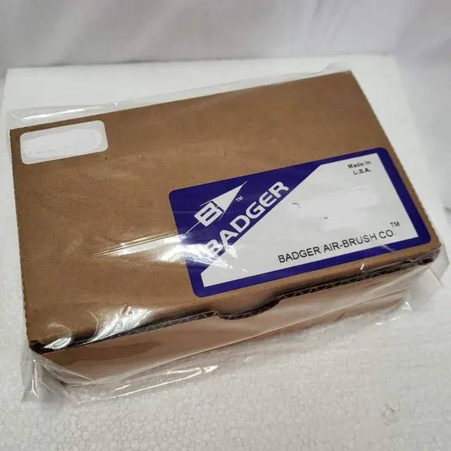 Alt view image 5 of 7 - Air-Brush Co. Model 105 Patriot Fine Gravity Airbrush, Stainless Steel