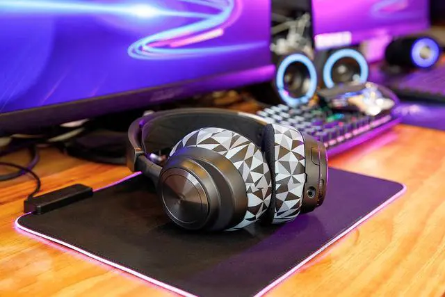 Alt view image 3 of 5 - WC Freeze Nova Pro Wireless - Cooling Gel Earpads for Arctis Nova Pro Wireless ONLY (Doesnt Fit Other Models), Made by Wicked Cushions, Improved Durability, Thickness & Sound Isolation | Geo Grey