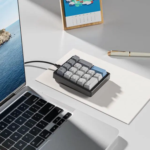 Alt view image 4 of 5 - Kisnt 17 Key Mechanical Number Pad&34 Key Wireless Number Pad