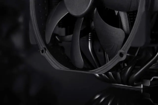 Alt view image 5 of 5 - Noctua NH-D15 chromax.Black, Dual-Tower CPU Cooler (140mm, Black)