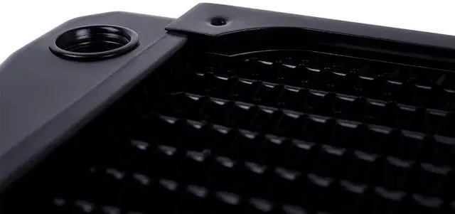 Alt view image 4 of 5 - Alphacool NexXxos UT60 Full Copper X-Flow Radiator, 480mm, Quad Fan, Black
