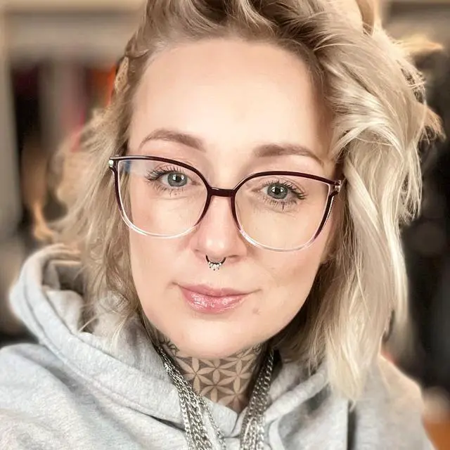 Alt view image 3 of 5 - Zeelool TR90 Cat Eye Glasses Chic Eyewear for Women Blue Light Blocking Glasses Anti Eyestrain Glasses Rodz ZJGT548130-22B Purple-Tortoise