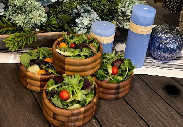 Alt view image 2 of 2 - Individual Salad Bowl x 4