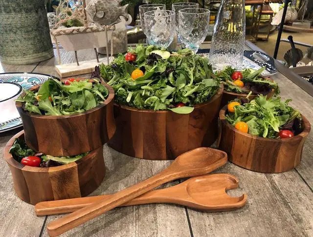 Alt view image 2 of 2 - Kalmar Home 7 Piece - Extra Large Salad Bowl with Servers and 4 Individuals