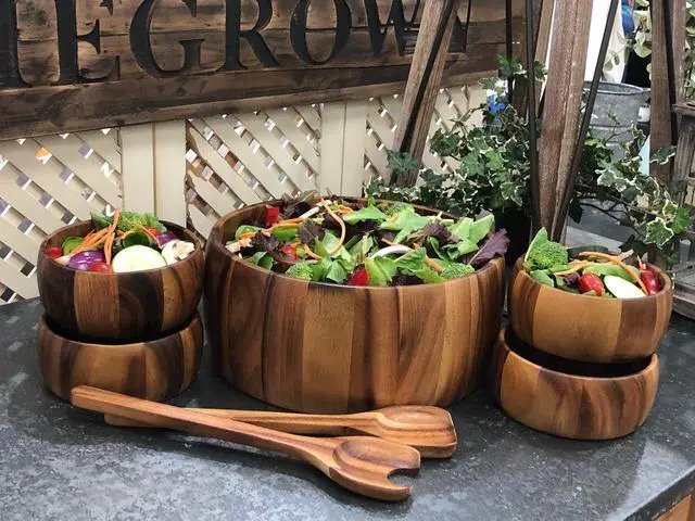 Alt view image 2 of 2 - Kalmar Home 7 Piece - X-Large Salad Bowl with Servers and 4 Individuals