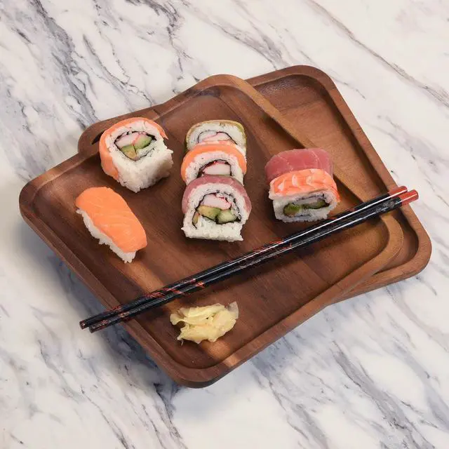 Alt view image 3 of 3 - Kalmar Home Sets of 2 Large Square Plates