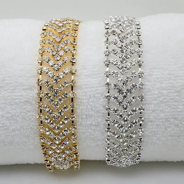 Main image of Vista Brocade Bracelet Crystal Chevron Design In Vintage Look - Gold