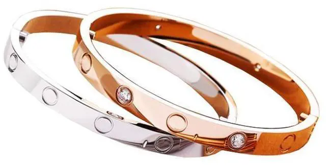 Main image of Vista Lucky One Bracelet - Gold