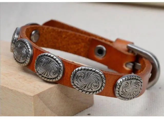 Main image of Vista WRANGLER Vintage Look Genuine Leather Bracelet - DARK BROWN