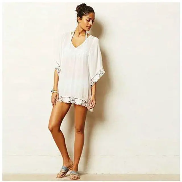 Main image of Vista Mid-Summer Night White Crochet Lace Tunic - White