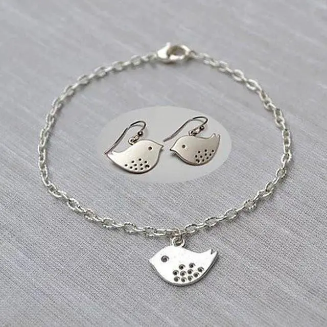 Main image of Vista Set of Spring has Sprung Bracelet and Earrings - Yellow Gold