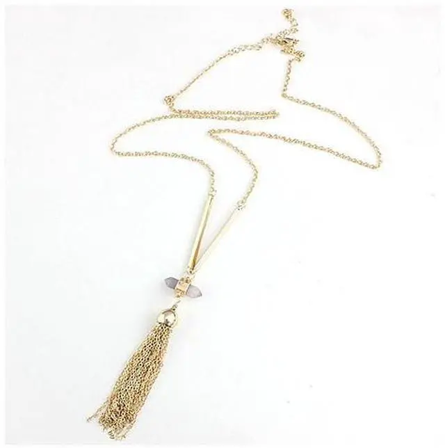 Main image of Vista Violeta Necklace With Crystal Pendant And Trendy Tassels - Gold