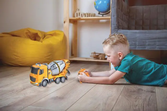 Alt view image 5 of 5 - Lexibook Crosslander PRO ® Radio controlled Cement mixer with light and sounds effects. - RCP15