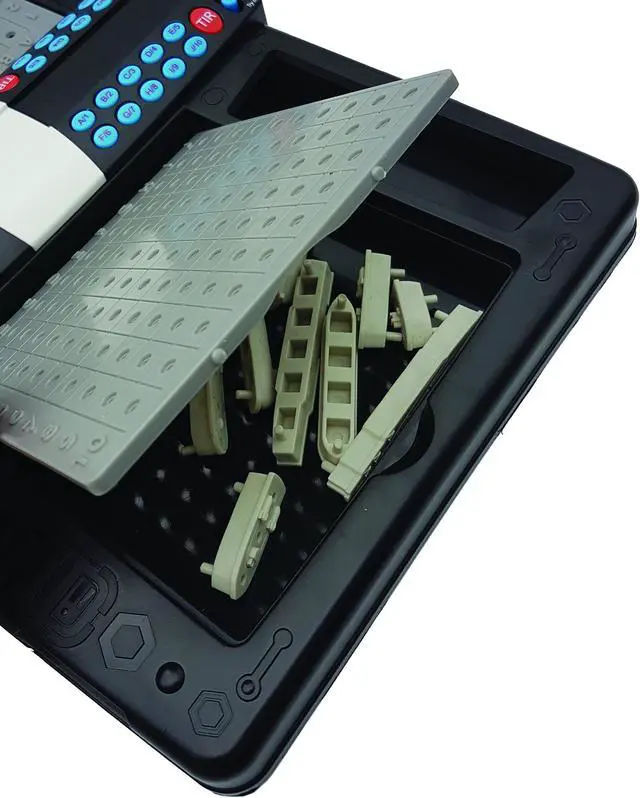 Alt view image 5 of 7 - Lexibook Electronic Talking Sea Battle Game with lights  1 to 2 players (FR/EN/ES/PT) - GT2800i1
