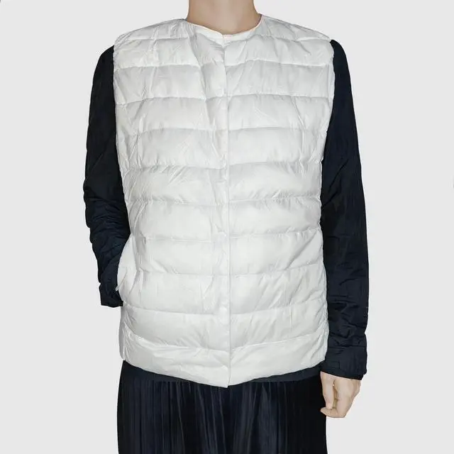 Alt view image 5 of 7 - SYAYA Womens Puffer Vest, Crop Down Vest Sleeveless for Women, Winter Outerwear Warm Cropped Corduroy Jacket Coat U-SY-V1 (US, Alpha, XX-Large, Regular, Regular, White)