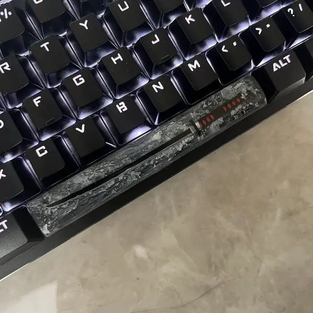 Main image of LINWIN Custom Black Knife Space Bar Keycap for MX Mechanical Keyboard