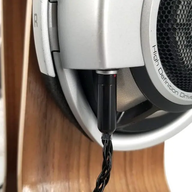 Alt view image 5 of 5 - Dekoni Audio Balanced Cable for Sennheiser HD800 Headphones | Replacement Cable Compatible with HD800s, HD820, HD8XX | 4 Pin XLR, Braided, 1.2 Meters