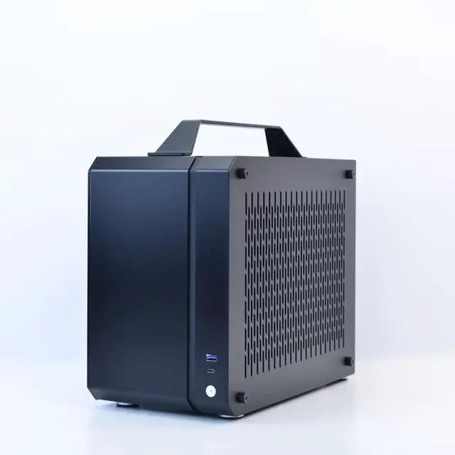 Alt view image 3 of 5 - Mechanic Master Aluminum Alloy Case Accessory - Fine Mesh Side Panel (C34Pro)