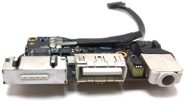 Alt view image 4 of 4 - Willhom I/O Board (w/USB, Audio, DC-in 2) Replacement for MacBook Air 13 Inch A1466 (Mid 2013, Early 2014, Early 2015,Mid 2017)
