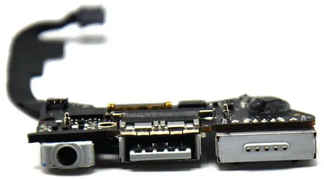 Alt view image 5 of 5 - Padarsey (923-0430) I/O Board w/USB, Audio, DC-in 2 Compatible for MacBook Air 11" A1465 (Mid 2013, Early 2014, Early 2015)(Notice:NOt for A1466 MacBook AIR 13 INCH)