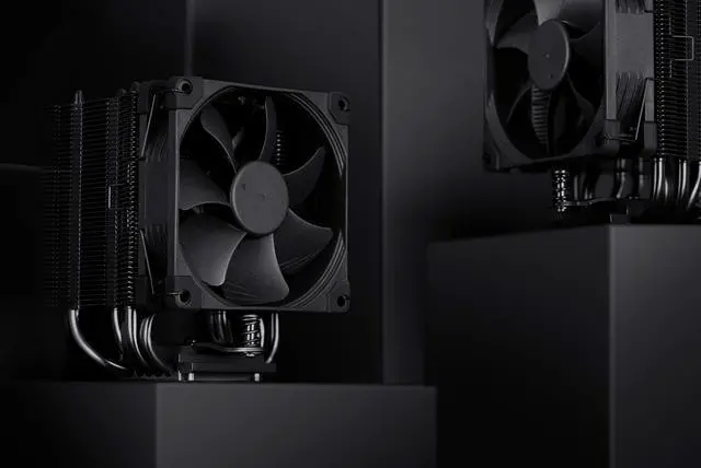 Alt view image 5 of 5 - Noctua NH-U9S chromax.Black, 92mm Single-Tower CPU Cooler (Black)