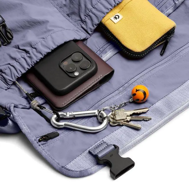 Alt view image 5 of 5 - Bellroy Cinch Messenger (12 liter lightweight shoulder bag, water-resistant fabric, effortless organization) - LilacHaze