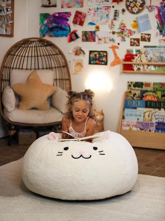 Giant pusheen bean store bag