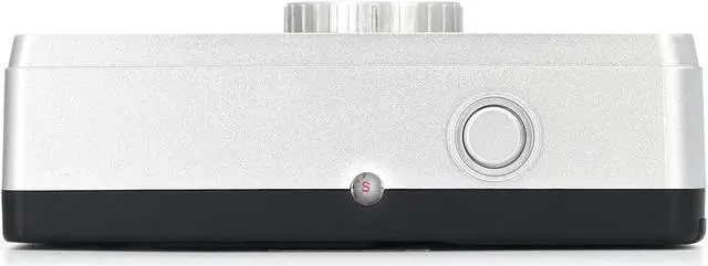 Alt view image 4 of 7 - KODAK EKTAR H35 Half Frame Film Camera, 35mm, Reusable, Focus-Free, Lightweight, Easy-to-Use (Black) (Film & AAA Battery are not Included)