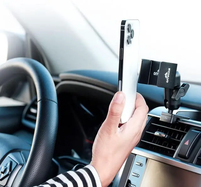 Alt view image 5 of 5 - Phone Mount Made for Toyota 4Runner (2010-2024)