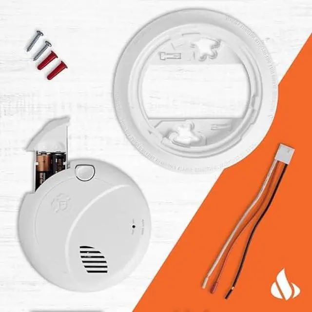 Alt view image 3 of 6 - First Alert Interconnect Hardwire Smoke Alarm with Battery Backup & Voice Alerts, 3-Pack