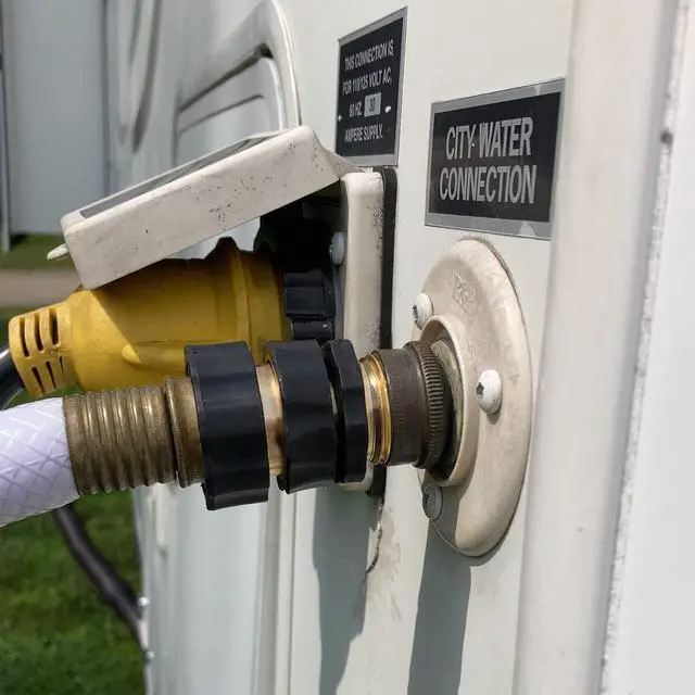 Alt view image 6 of 7 - Hourleey Garden Hose Quick Connect, 3/4 Inch Male and Female Garden Hose Fitting Quick Connector (8 Sets)