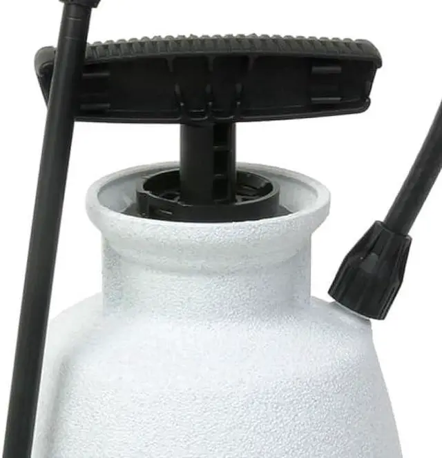 Alt view image 4 of 4 - Chapin International 1/2-Gallon Chapin 10000 SureSpray Lawn and Garden Multi-pupose Use, (1 Sprayer/Package), Color