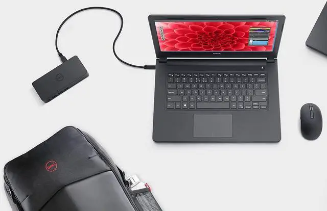 Alt view image 4 of 5 - Dell USB 3.0 Ultra HD/4K Triple Display Docking Station (D3100)