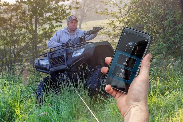 Alt view image 2 of 2 - WARN 103950 Wireless HUB Receiver and Phone App - for Powersports Winches (VRX, ProVantage, Vantage)