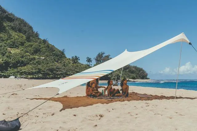 Alt view image 5 of 7 - Neso Tents Grande Beach Tent, 7ft Tall, 9 x 9ft, Reinforced Corners and Cooler Pocket