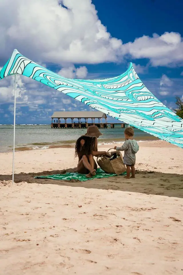 Main image of Neso Tents Grande Beach Tent, 7ft Tall, 9 x 9ft, Reinforced Corners and Cooler Pocket