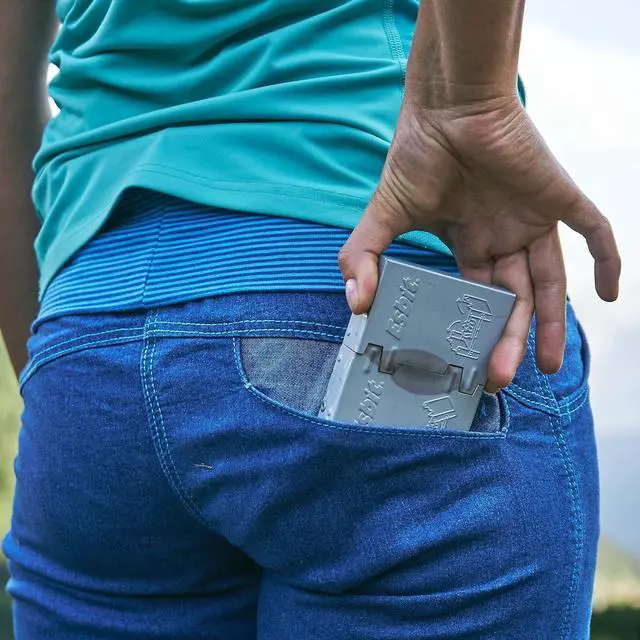Alt view image 6 of 7 - Esbit Ultralight Folding Pocket Stove with Six 14g Solid Fuel Tablets steel, Small - Original