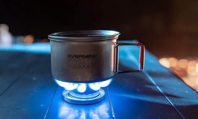 Alt view image 2 of 4 - Evernew Bluenote Ultralight Backpacking Alcohol Stove Set with Pre-Heating Plate